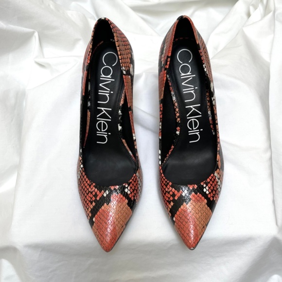 CALVIN KLEIN Gayle Snake High Heel Pumps - Picture 10 of 10